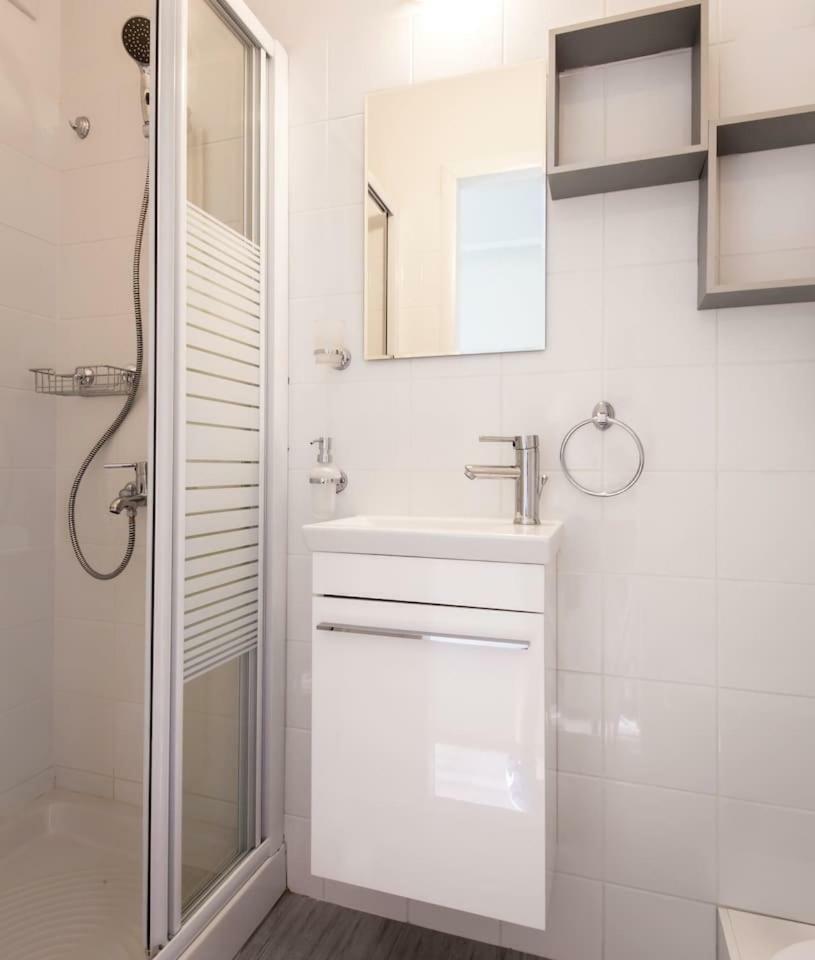 Treat Yourself W. This Central City-Break Studio! Athens Exterior photo