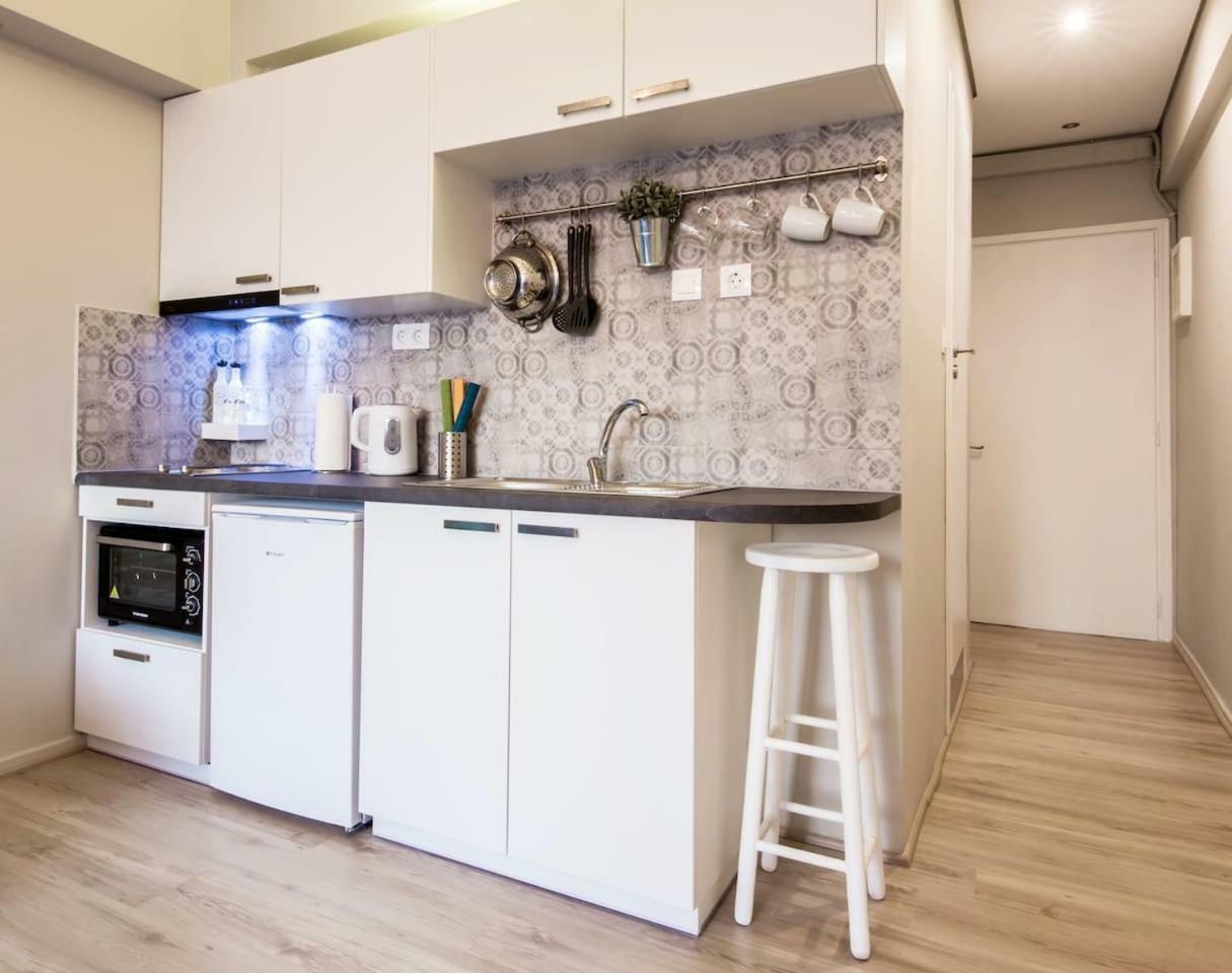 Treat Yourself W. This Central City-Break Studio! Athens Exterior photo